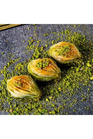 Fıstıklı Midye Baklava Antep 1 kg ürün görseli 1