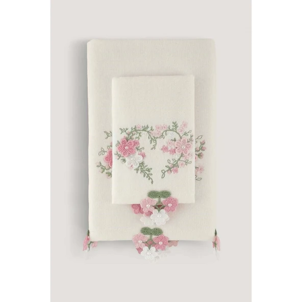 YASEMİN KADİFE NAKIŞLI ÇEYİZ HAVLUSU KREM 30X50