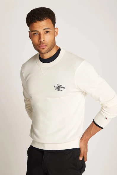 Tommy Hilfiger GRAPHIC  COTTON CREW Erkek Beyaz Kazak MW0MW38336Z00 ürün görseli 1