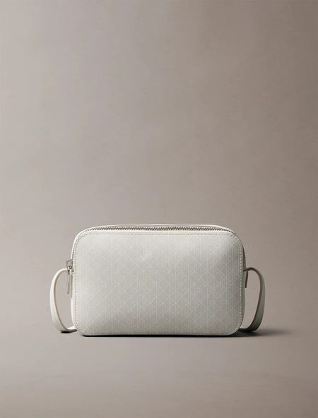 Calvin Klein Amblemli Tamamı Baskılı Uzun Kamera Kadın Haki Çapraz Çanta LV04F3268G-2XB ürün görseli 1