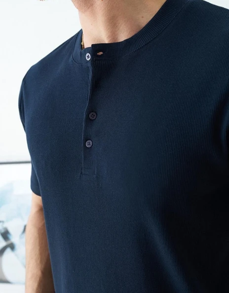Erkek Lacivert Fitilli Henley Yaka Basic Tişört - Resim 2