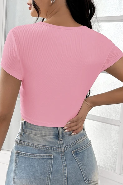 Kadın Zarif Dokunuş Pembe Yarım Kol Düz Yaka Crop Top Bluz ürün görseli 1