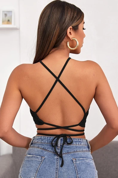 Kadın Zarif Dokunuş Siyah Sırtı Açık Boyundan Çapraz Bağlamalı Crop Top Bluz ürün görseli 1