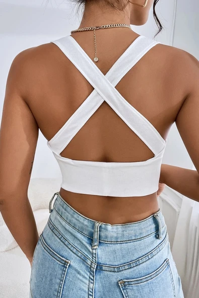 Kadın Modern Stil Beyaz Çapraz Sırt Detaylı Şık Crop Top Büstiyer ürün görseli 1