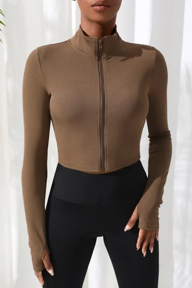Kadın Zarif Dokunuş Kahverengi Uzun Kol Fermuarlı Parmak Geçme Detaylı Dik Yaka Crop Top Bluz ürün görseli 1