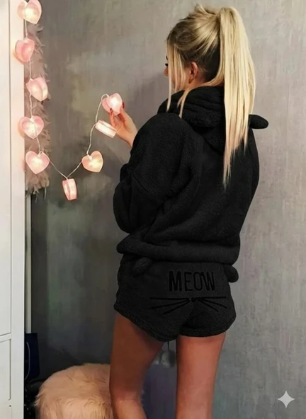 Kadın Sokak Stili Uzun Kollu Kapüşonlu Peluş Bluz Ve Kısa Short İkili Takım ürün görseli 1