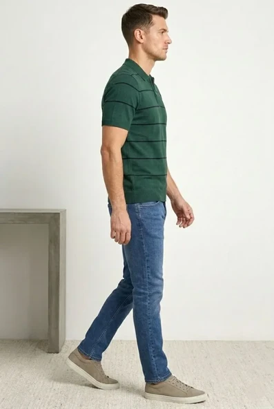 Erkek Günlük Stil Çağla Yeşili Çizgili Triko Dokuma Kumaş Polo Yaka Yarım Fermuarlı Regular Kalıp Tişört ürün görseli 1