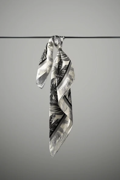 KADIN DESENLİ BANDANA - Resim 3