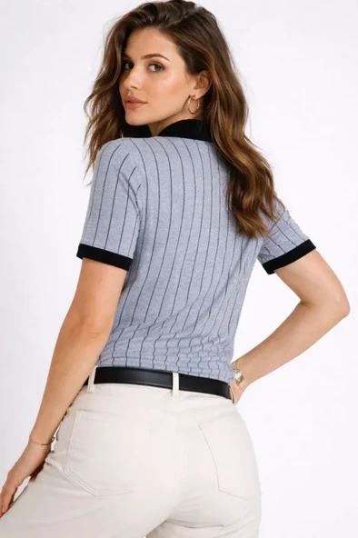 Kadın Günlük Stil Bebek Mavisi Polo Yaka Çizgili Kısa Kol Düğmeli Yazlık Tişört ürün görseli 1