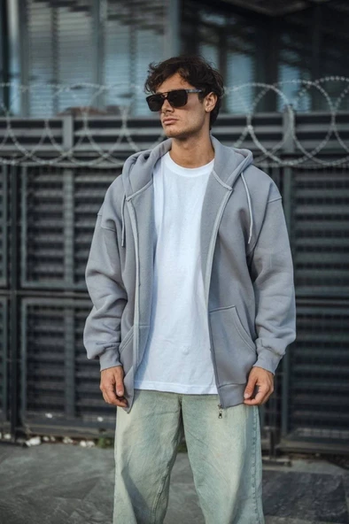 Kadın Salaş Stil Gri Oversize Tam Fermuarlı Uzun Kol Hırka ürün görseli 1
