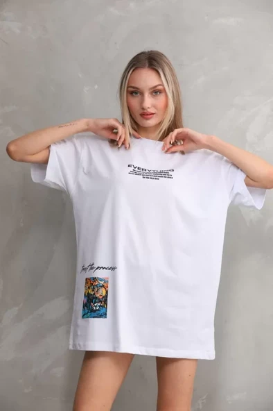 Baskılı Unisex Günlük Stil Beyaz Bulut Efektli Oversize Tişört ürün görseli 1