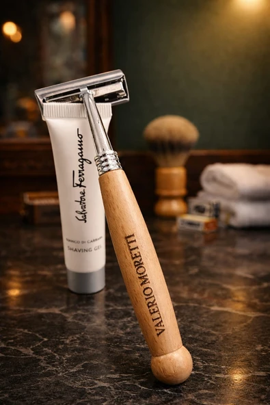 Valerio Moretti  Ahşap Saplı Klasik Tıraş Bıçağı + Shaving Gel 15 ml ürün görseli 1