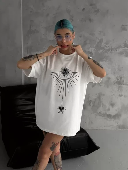 İllüstrasyon Baskılı Unisex Günlük Stil Beyaz Soft Dokulu Tişört ürün görseli 1