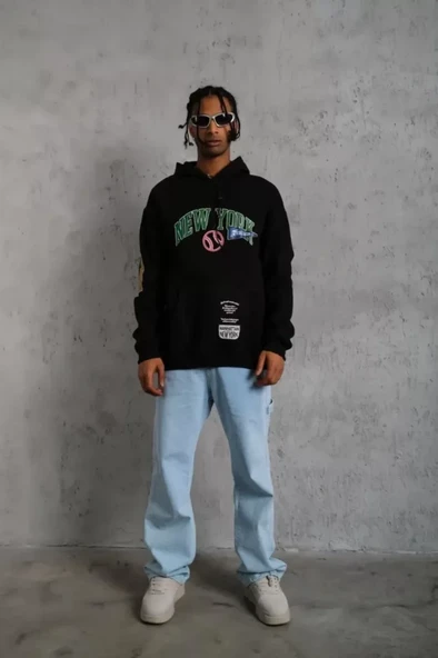 İllüstrasyon Baskılı Erkek Günlük Stil Siyah Kapüşonlu Sweatshirt ürün görseli 1