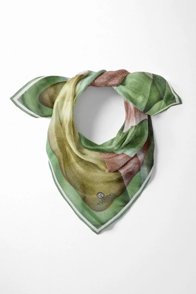 %100 İpek Kadın Desenli Bandana 80x80 ürün görseli 1