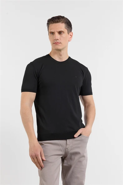 Siyah Kısa Kol Bisiklet Yaka Basic Slim Fit Tişört 1011250179 ürün görseli 1