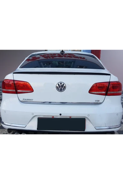 EFEAKS Vw Passat B7 2012-2015 Spoiler Piano Black Bagaj Çıtası ürün görseli 1