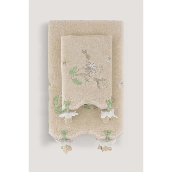 NERGİS KADİFE NAKIŞLI ÇEYİZ HAVLUSU BEJ 30X50