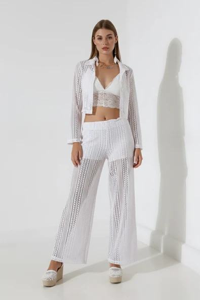Dantelli Yaka Uzun Kol Crop Gömlek Beli Lastikli İçi Astar Şortlu Bol Paça Pantolon Takım ürün görseli 1