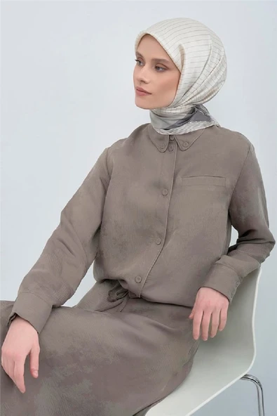 9526 ARMİNE SAF İPEK EŞARP - Resim 4