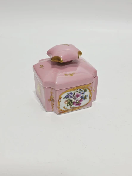 Couleuvre Limoges Çiçek Desenli Porselen Takı Kutusu 9x9x10cm ürün görseli 1
