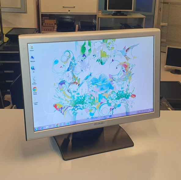 PTTAVM: Hp Compaq LE2002X 20'' Siyah LCD Monitör 2.EL ÜRÜN 1 YIL