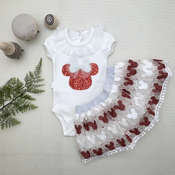 1-2-3 Yaş Payetli Mickey Nakışlı Kısa Kollu Brode Etekli 2li Kız Bebek Takımı Kırmızı ürün görseli 1