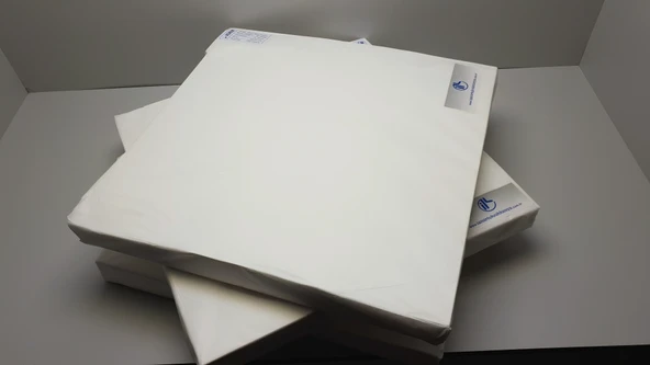 Izmir Teknik Filtre Kağıdı 40X40 82 Gr 200 Adet ürün görseli 1