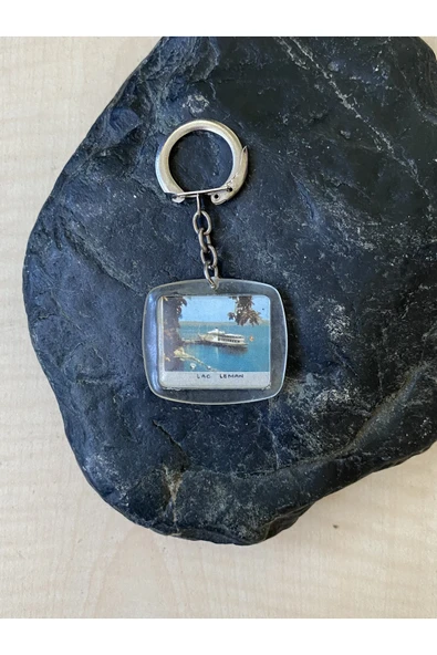 SANAT TACİRİ AVRUPA LAC LEMAN ANAHTARLIK PLASTİK ANAHTARLIK ürün görseli 1