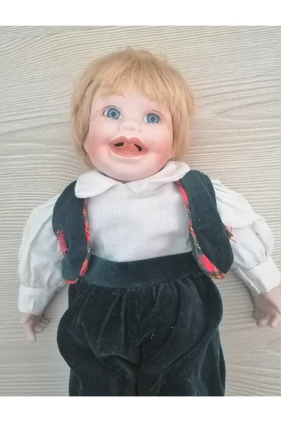 SANAT TACİRİ Ifadeli Porselen Bebek Porselen Oyuncak Bebek ürün görseli 1