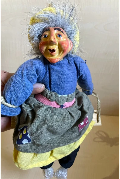 SANAT TACİRİ El Yapımı Porselen Cadı El Boyama Porselen Bebek N0 118 ürün görseli 1
