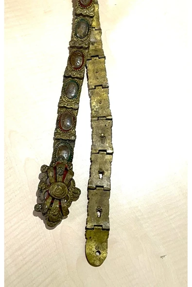 SANAT TACİRİ 85cm SAVATLI PİRİNÇ GELİN KEMERİ ANTİKA PİRİNÇ KEMER ürün görseli 1