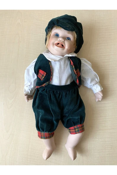 SANAT TACİRİ 33cm Ifadeli Porselen Bebek Gamzeli Porselen Oyuncak Bebek NO 73 ürün görseli 1