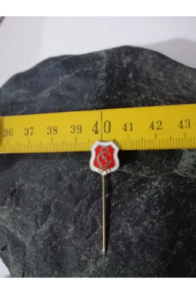 SANAT TACİRİ Kırmızı Temalı Rozet Yaka Broş Iğneli Rozet ürün görseli 1