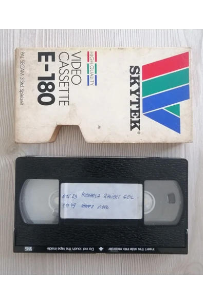 SANAT TACİRİ Vintage Dolu Vhs Video Kaset ürün görseli 1