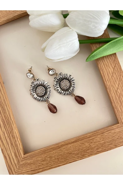 nergis collection Ayçiçeği Kadın Sallantılı Bohem Zirkon Taşlı Vintage Küpe ürün görseli 1