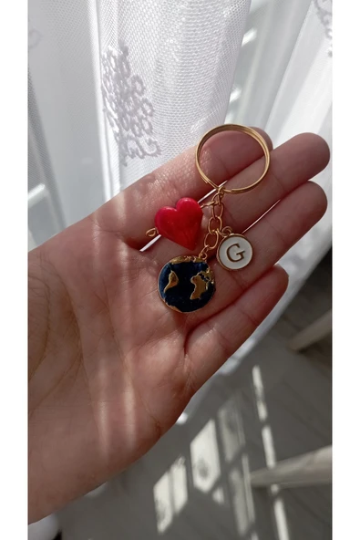 nergis collection Dünya Anahtarlık Koyu Mavi Kırmızı Kalp Detaylı Kişiye Özel Tasarım Anahtarlık ürün görseli 1