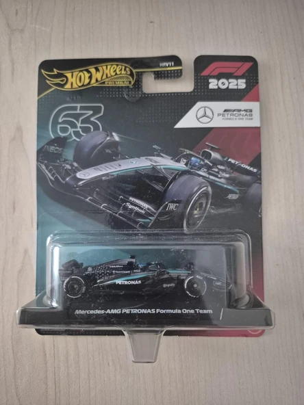 Mercedes Amg Petronas Formula 1 Team 63 ürün görseli 1