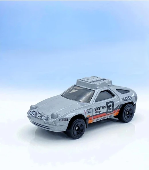 Hot Wheels Tekli Arabalar Porsche 928S Safari Hkg46 074299054854 ürün görseli 1