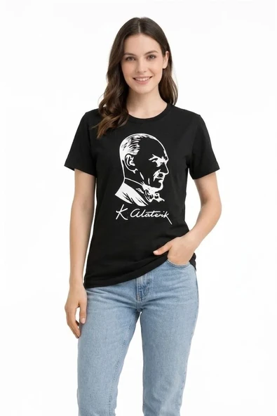 Kadın Atatürk Baskılı Tişört Kısa Kollu Bisiklet Yaka T-shirt - Siyah ürün görseli 1