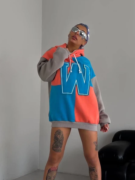 Kadın W Nakış İşlemeli Kapüşonlu Sweatshirt - Mavi - Resim 4
