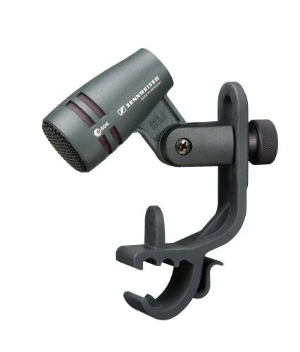 3 Sennheiser E604 Dynamic Cardioid Instrument Microphone Kit, davul basamakları ve 3 mic kablo paketleri paketleniyor ürün görseli 1
