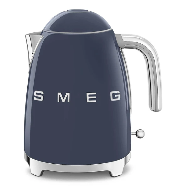 Smeg, KLF03NBEU 1.7L su ısıtıcısı, yavaş açılan sürahi kapağı, paslanmaz çelikten yapılmış çıkarılabilir kireç önleyici filtre, 100°C'de otomatik kapanma, kaymaz ayaklar, 2400W güç, lacivert ürün görseli 1
