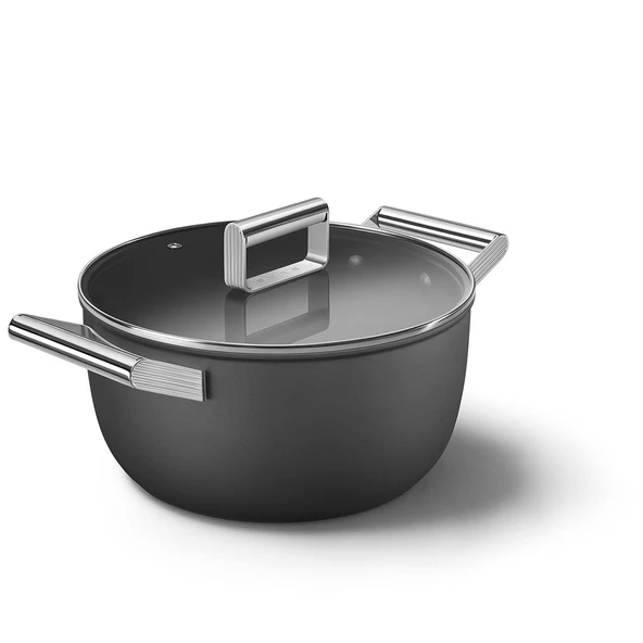 Smeg Black 5-Quart 9.5-Inch Casserole Dish with Lid ürün görseli 1