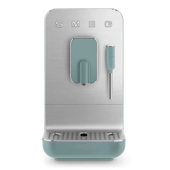 Smeg BCC02EGMEU kahve çekirdeğinden bardağa makinesi siyah ürün görseli 1
