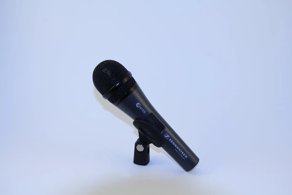 Sennheiser E815-S Cardioid Microphone with Shock-Mounted Capsule & Reduced Interference ürün görseli 1