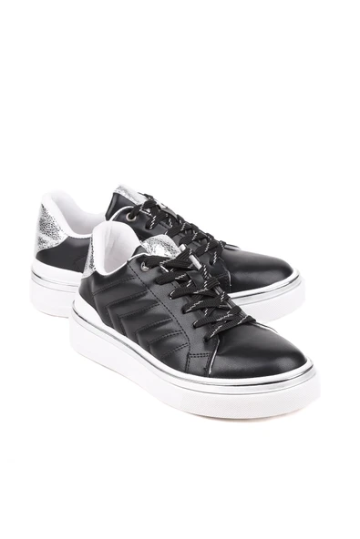 Stato Nova Kapitoneli Gümüş Detaylı Beyaz Kadın Sneaker ürün görseli 1