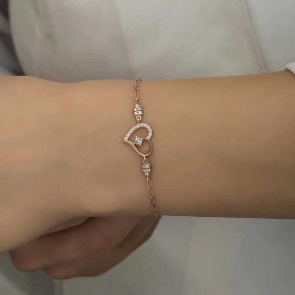 Gümüş Rose Kalpli Tektaş Kadın Bileklik ürün görseli 1