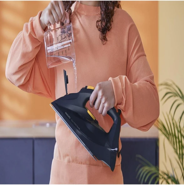 Philips Azur 7000 Seri Buharlı Ütü Siyah - Resim 3