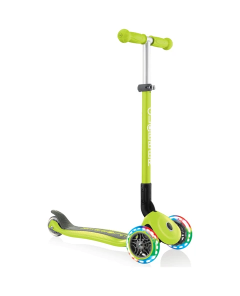Globber Primo Işıklı 3 Tekerlekli Katlanabilir Scooter Yeşil ürün görseli 1